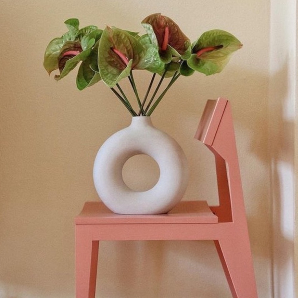 Large H&M Beige Donut Vase